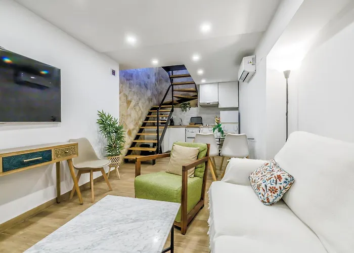 Casa Naranjos - Terraza En El Casco Historico 펜션 *