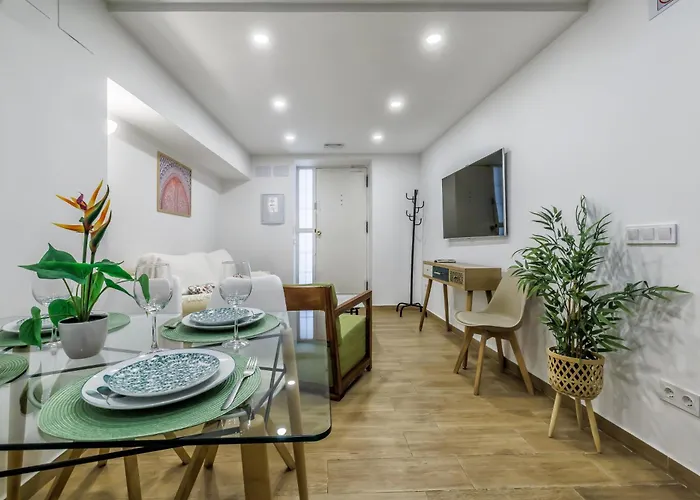 Casa Naranjos - Terraza En El Casco Historico 別荘 *