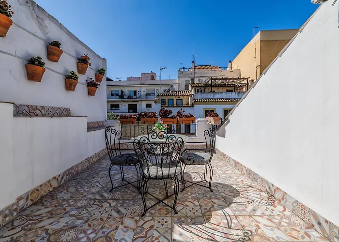 펜션 Casa Naranjos - Terraza En El Casco Historico